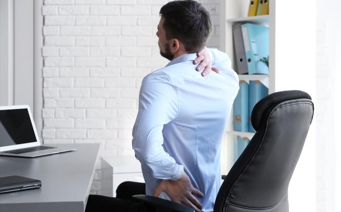 nugaros skausmas sėdint